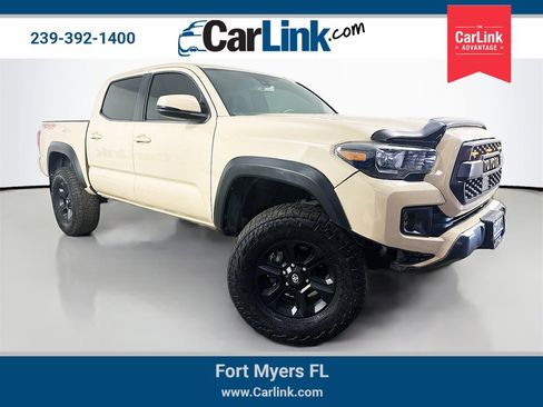 Used 2019 Toyota Tacoma TRD Off-Road image 1