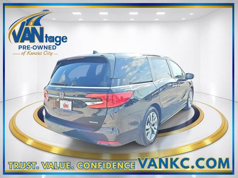 Used 2022 Honda Odyssey Touring image 6