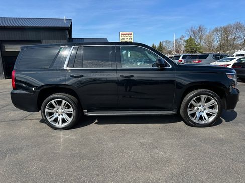 Used 2020 Chevrolet Tahoe 4WD w/ Remote Keyless Entry Package image 2