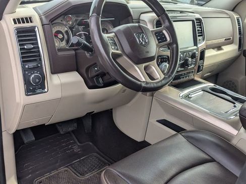 Used 2017 RAM 1500 Laramie Longhorn image 11