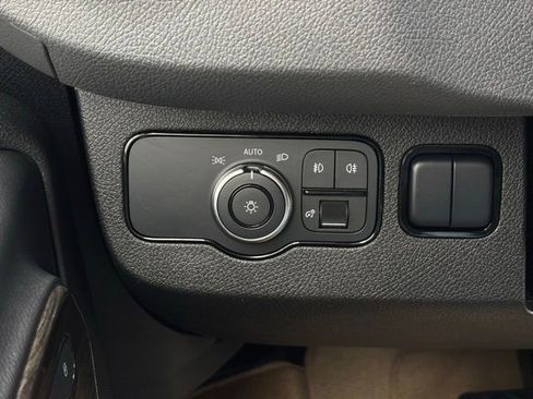Used 2021 Mercedes-Benz Sprinter 3500 image 39