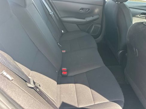 Used 2025 Nissan Sentra S FWD image 15