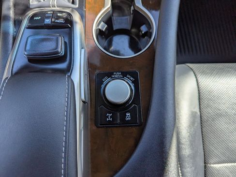 Used 2019 Lexus RX 350 AWD w/ Navigation Package image 26