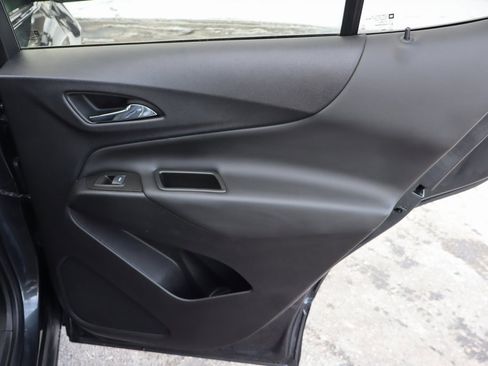 Used 2022 Chevrolet Equinox LT image 27