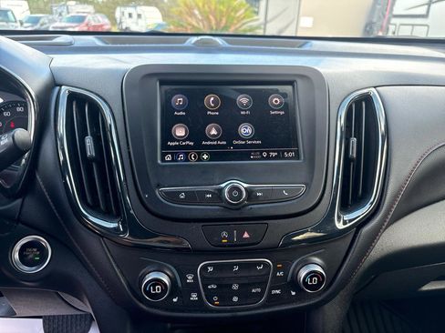 Used 2022 Chevrolet Equinox RS image 11