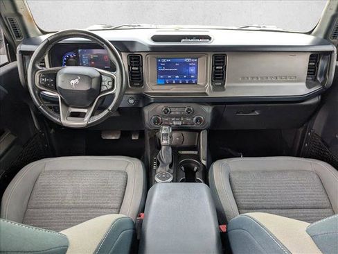 Used 2022 Ford Bronco Outer Banks image 15