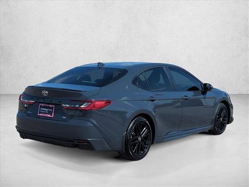 Used 2025 Toyota Camry SE w/ Convenience Package FWD image 6