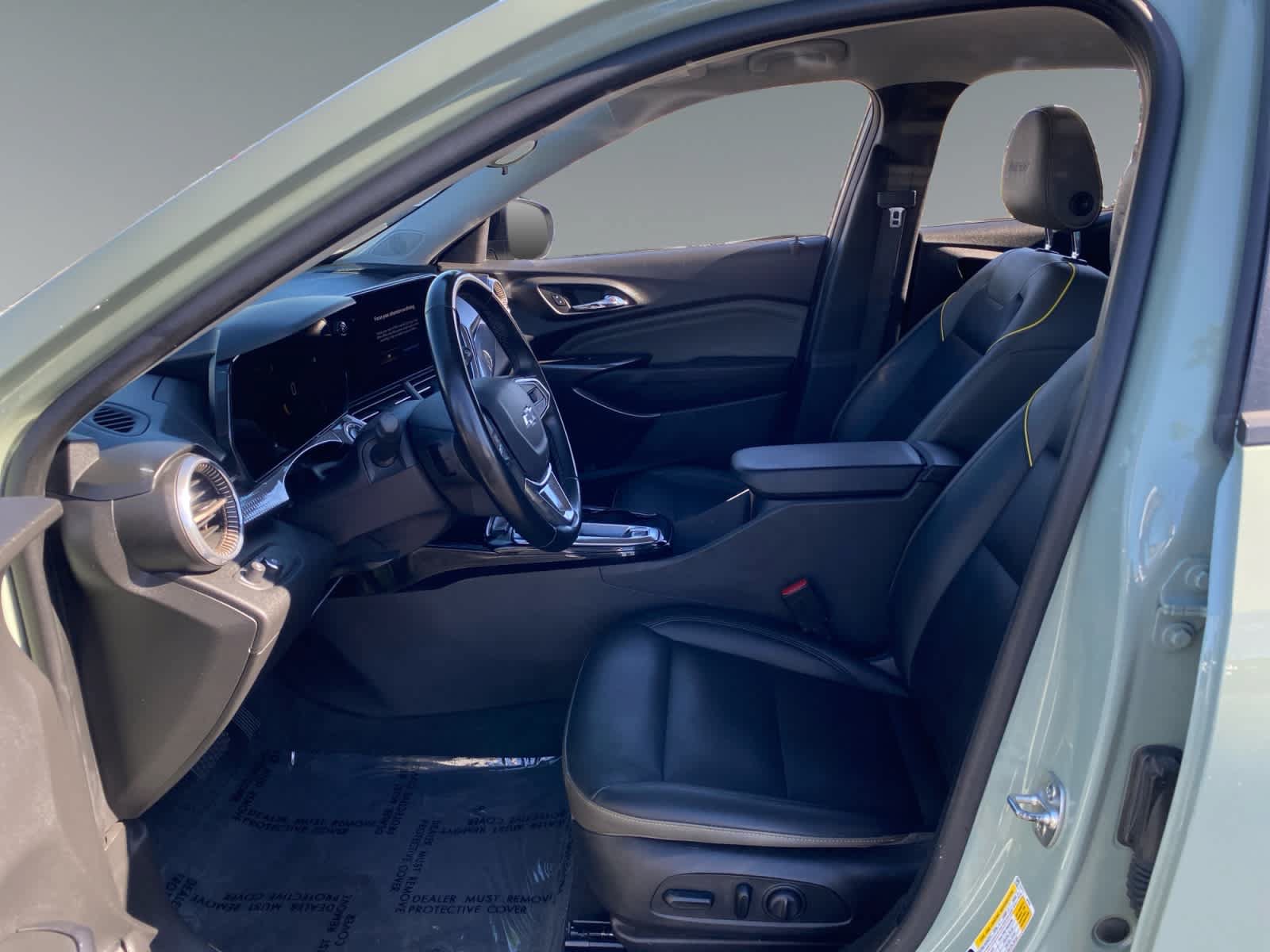 Used 2024 Chevrolet Trax ACTIV w/ Driver Confidence Package FWD image 8
