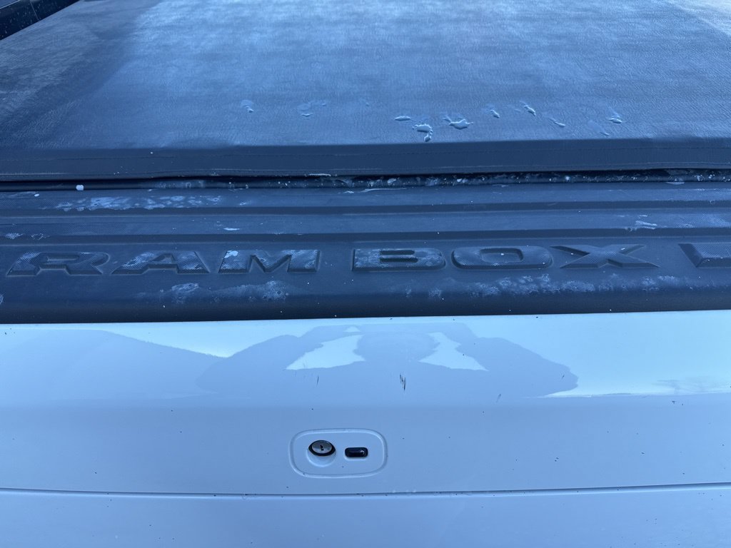 Used 2025 RAM 1500 Limited AWD/4WD image 16