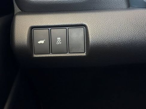 Certified 2024 Honda Pilot Touring image 35