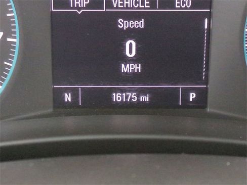 Used 2024 Chevrolet Equinox LS w/ Driver Confidence II Package image 32