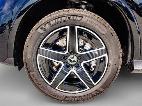 New 2026 Mercedes-Benz GLC 300 4MATIC image 9