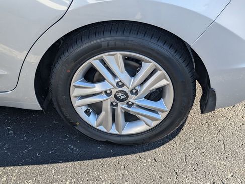 Used 2020 Hyundai Elantra Value Edition w/ Cargo Package (C1) image 25