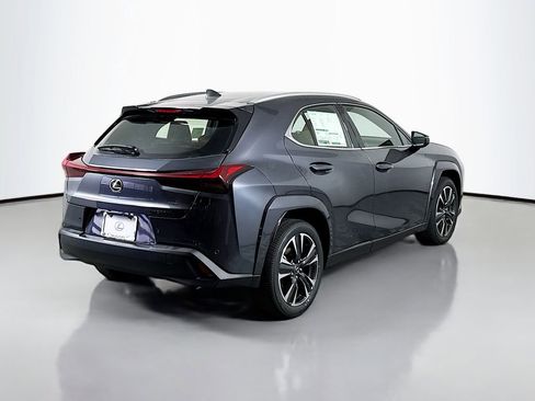 New 2026 Lexus UX 300h FWD image 5