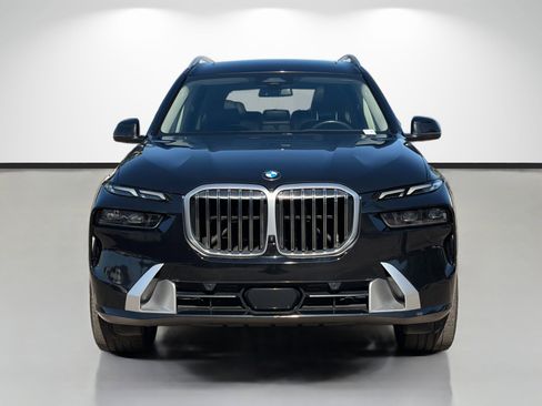 Used 2023 BMW X7 xDrive40i image 8