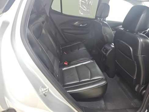 Used 2020 GMC Terrain SLT w/ Preferred Package image 18