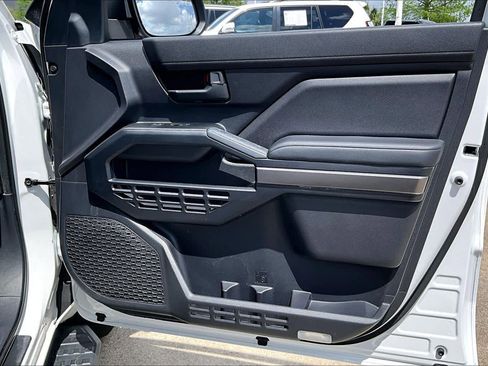 Used 2025 Toyota 4Runner SR5 image 21