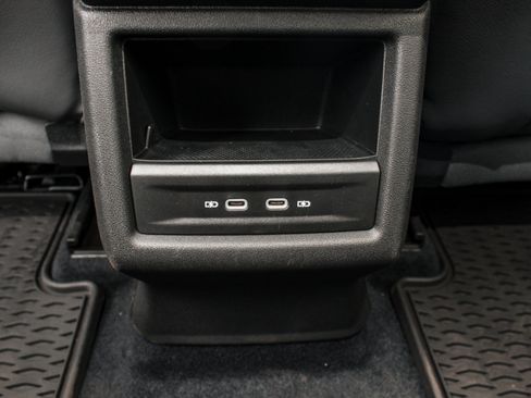 Used 2025 Volkswagen ID.4 Pro AWD/4WD image 22