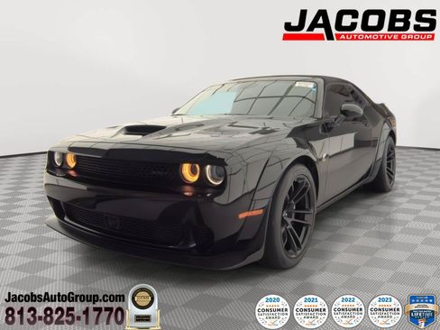 Used 2023 Dodge Challenger R/T Scat Pack RWD image 1