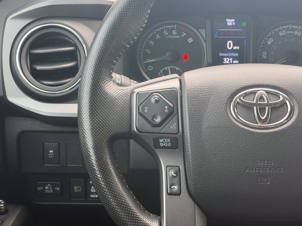 Used 2022 Toyota Tacoma TRD Off-Road w/ TRD Premium Off Road Package AWD/4WD image 23
