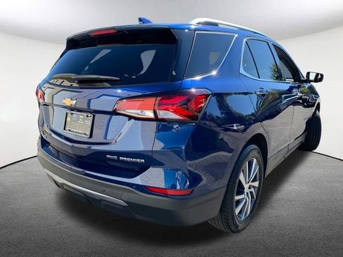 Used 2022 Chevrolet Equinox Premier image 17