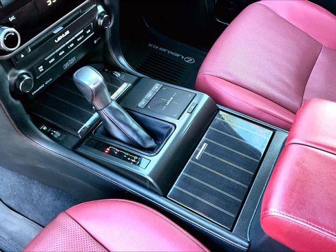 Used 2023 Lexus GX 460 Premium image 17