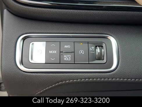 New 2025 Buick Enclave Preferred image 18