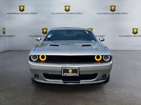 Used 2018 Dodge Challenger SXT w/ Blacktop Package RWD image 8