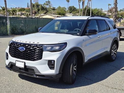 New 2026 Ford Explorer ST-Line RWD image 12
