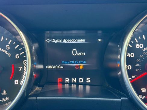Used 2020 Ford Mustang Premium RWD image 18