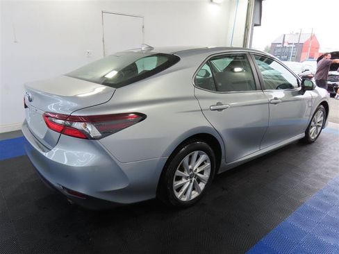 Used 2023 Toyota Camry LE FWD image 13