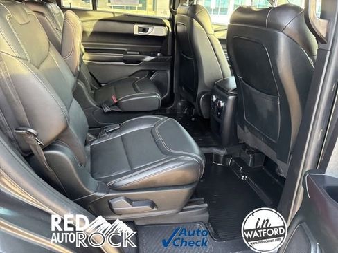 Used 2020 Ford Explorer ST w/ Premium Technology Package image 12