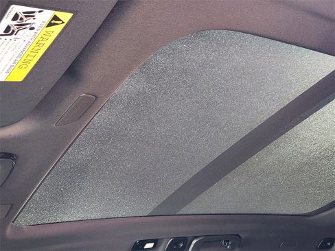 Used 2024 Volvo XC60 T8 Polestar image 19