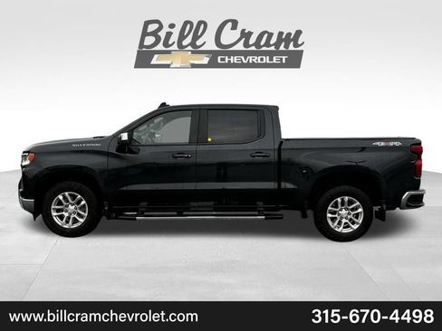 Used 2023 Chevrolet Silverado 1500 LT AWD/4WD image 13