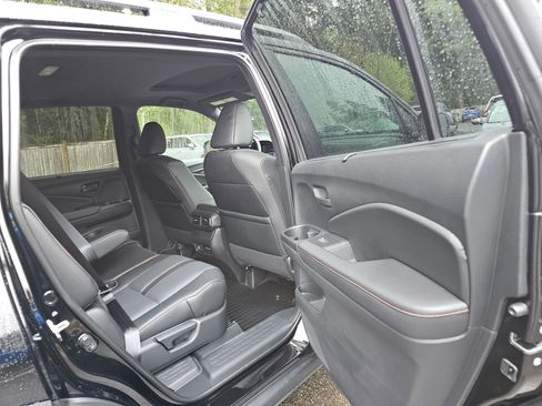 Certified 2024 Honda Passport TrailSport image 12