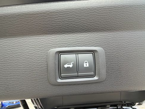 Used 2022 Mitsubishi Outlander SE AWD/4WD image 15