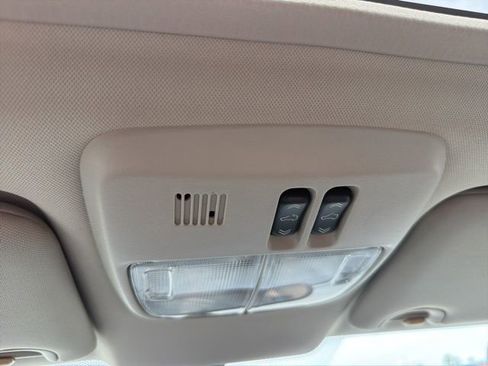 Used 2009 Chevrolet HHR SS FWD image 23