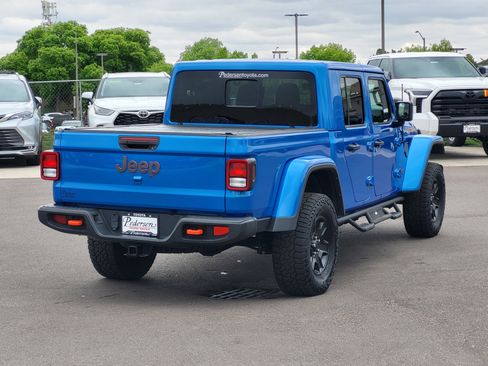 Used 2022 Jeep Gladiator Mojave w/ Cold Weather Group AWD/4WD image 2