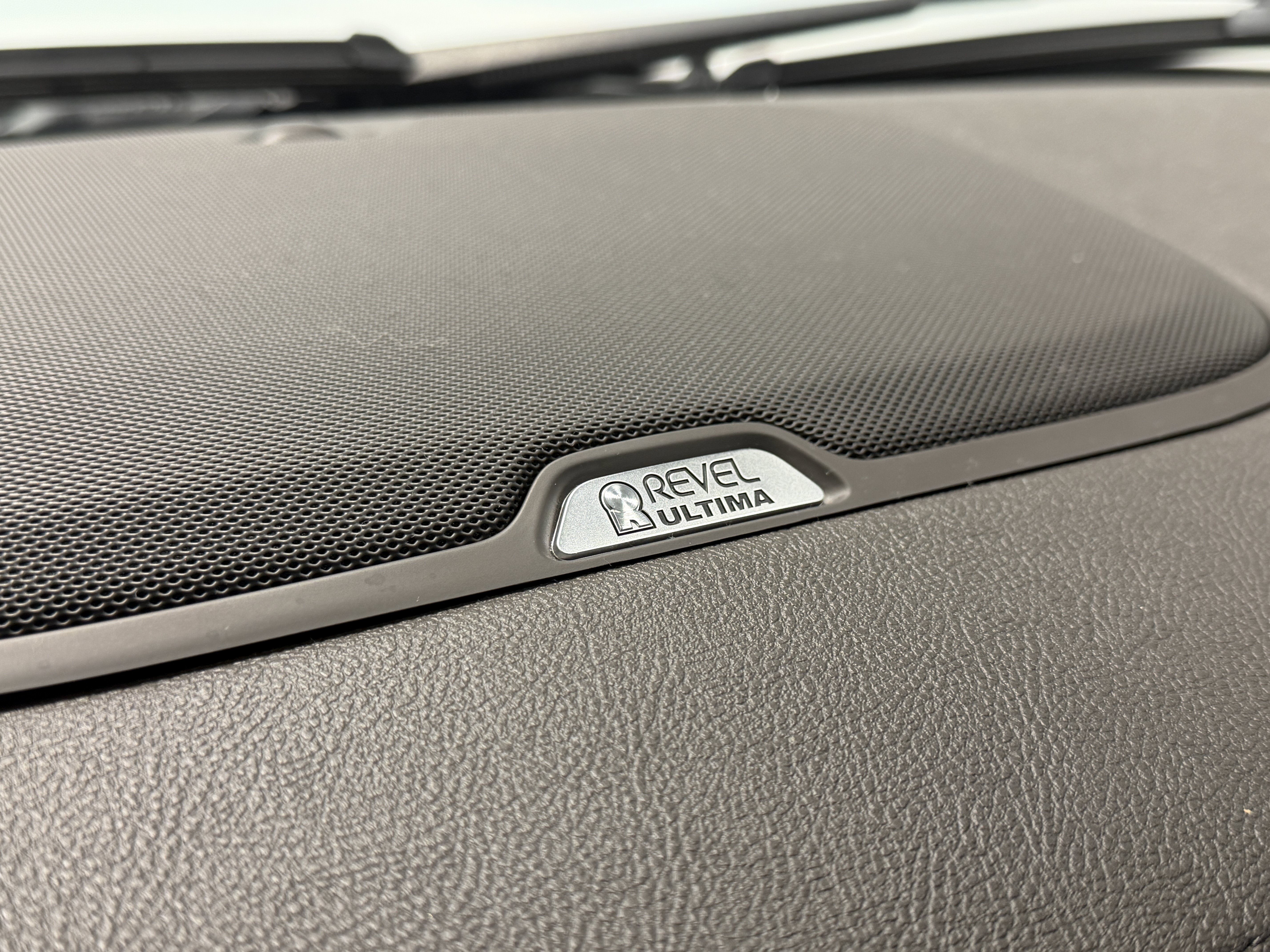 Used 2023 Lincoln Navigator L Reserve AWD/4WD image 7
