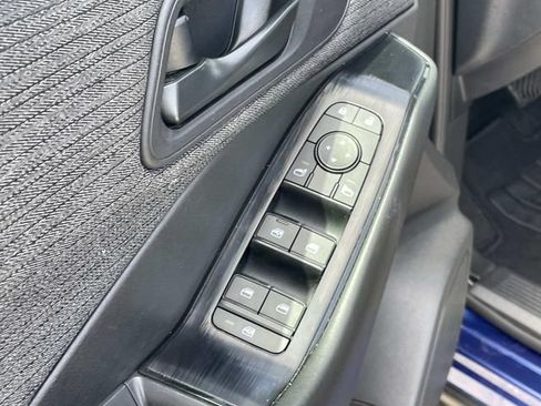 Used 2023 Nissan Rogue S FWD image 16