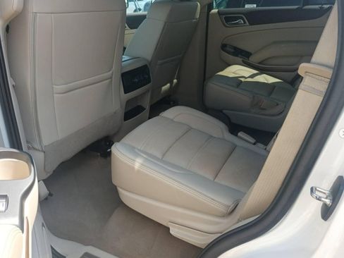 Used 2019 GMC Yukon Denali w/ Denali Ultimate Package AWD/4WD image 3