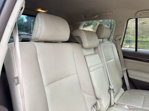 Used 2019 Lexus GX 460 Premium w/ Premium Package AWD/4WD image 27