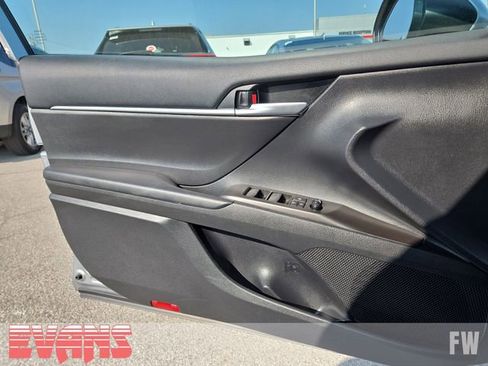 Certified 2024 Toyota Camry SE image 16