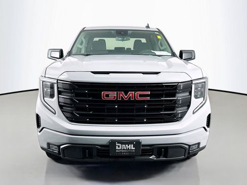 Used 2024 GMC Sierra 1500 Elevation AWD/4WD image 3