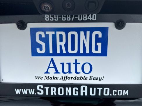 Used 2024 Buick Enclave Premium AWD/4WD image 20