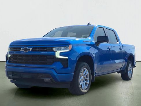 Used 2022 Chevrolet Silverado 1500 RST AWD/4WD image 2