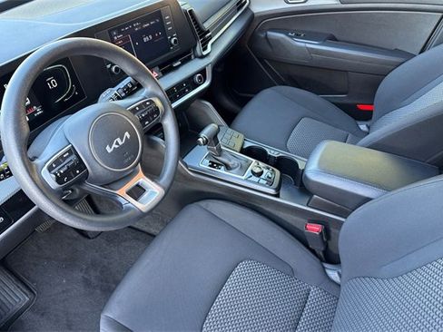 Certified 2023 Kia Sportage LX image 12