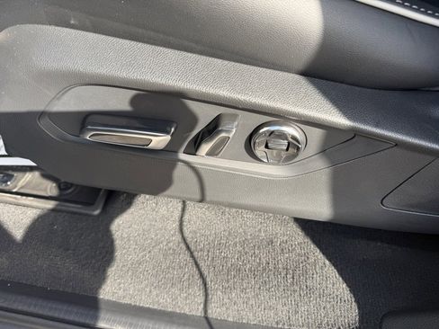 Used 2026 Acura MDX w/ Advance Package image 16