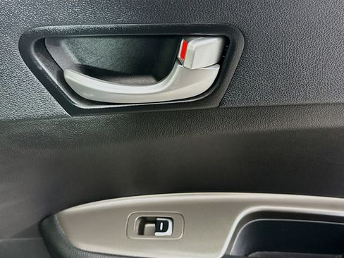 Used 2020 Kia Optima SE FWD image 29