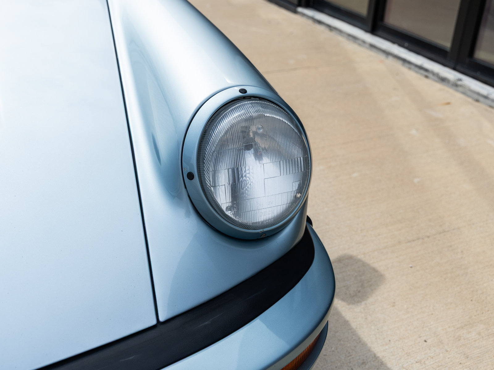 Used 1988 Porsche 911 Carrera RWD image 30